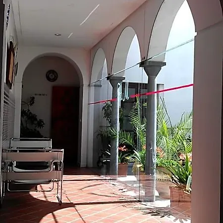 Maestre Hotel