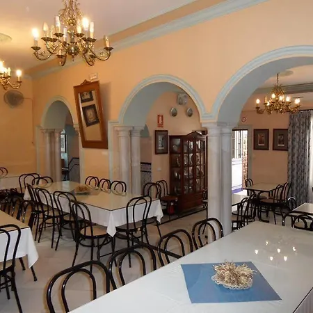 Maestre Hotel *